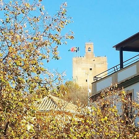 Luxury Suites Plaza Nueva Granada Exterior photo